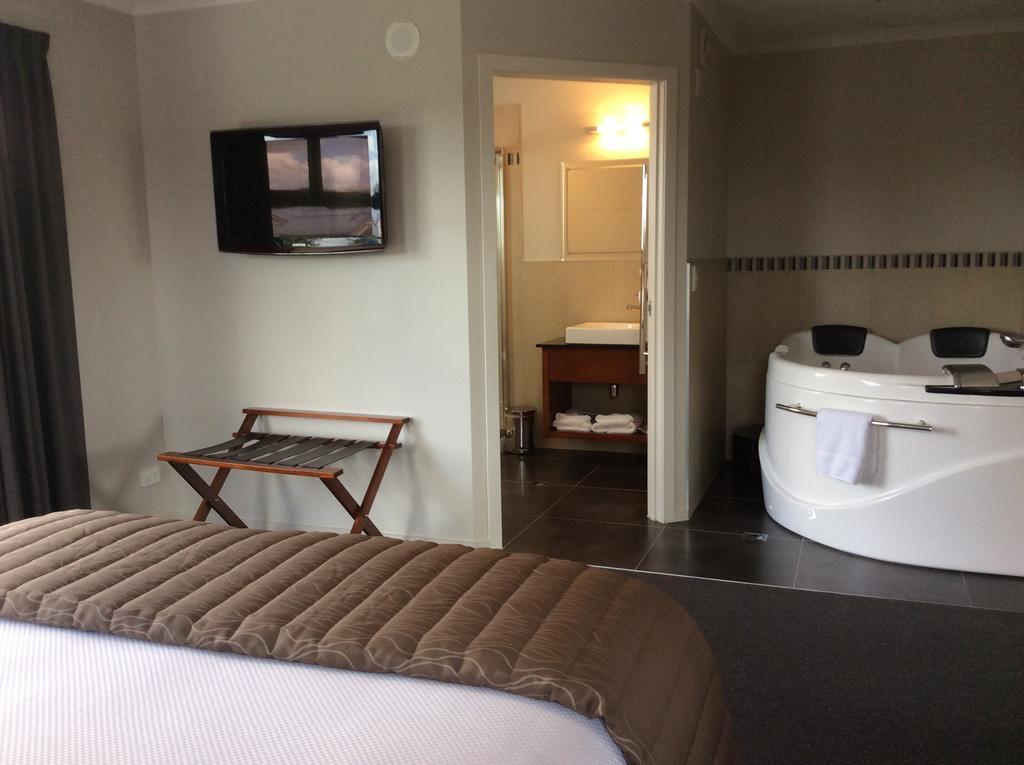 City Corporate Motor Inn Palmerston North Room photo
