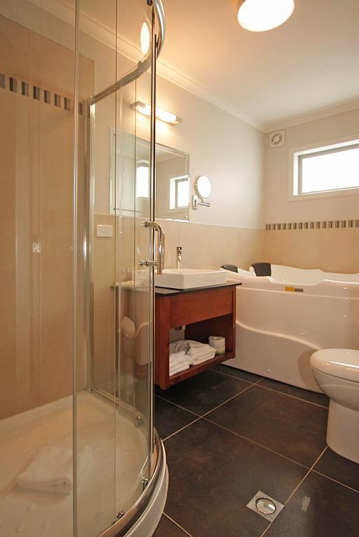 City Corporate Motor Inn Palmerston North Room photo